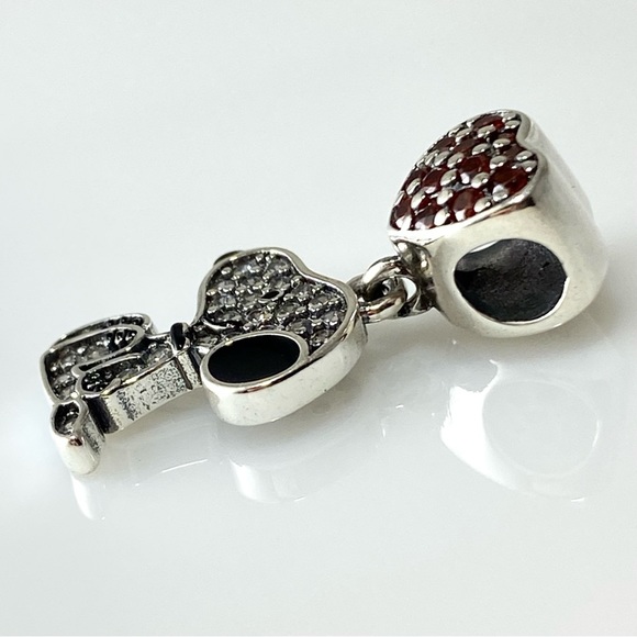 Peanuts Snoopy Dog Heart Dangle Charm - Picture 2 of 7